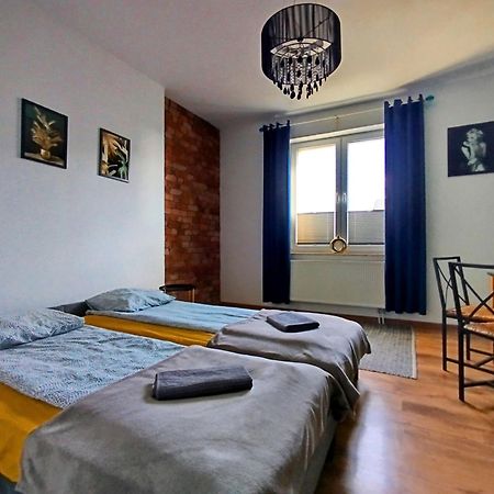 Apartament Z Ogrodem W Sercu Torunia Exteriér fotografie