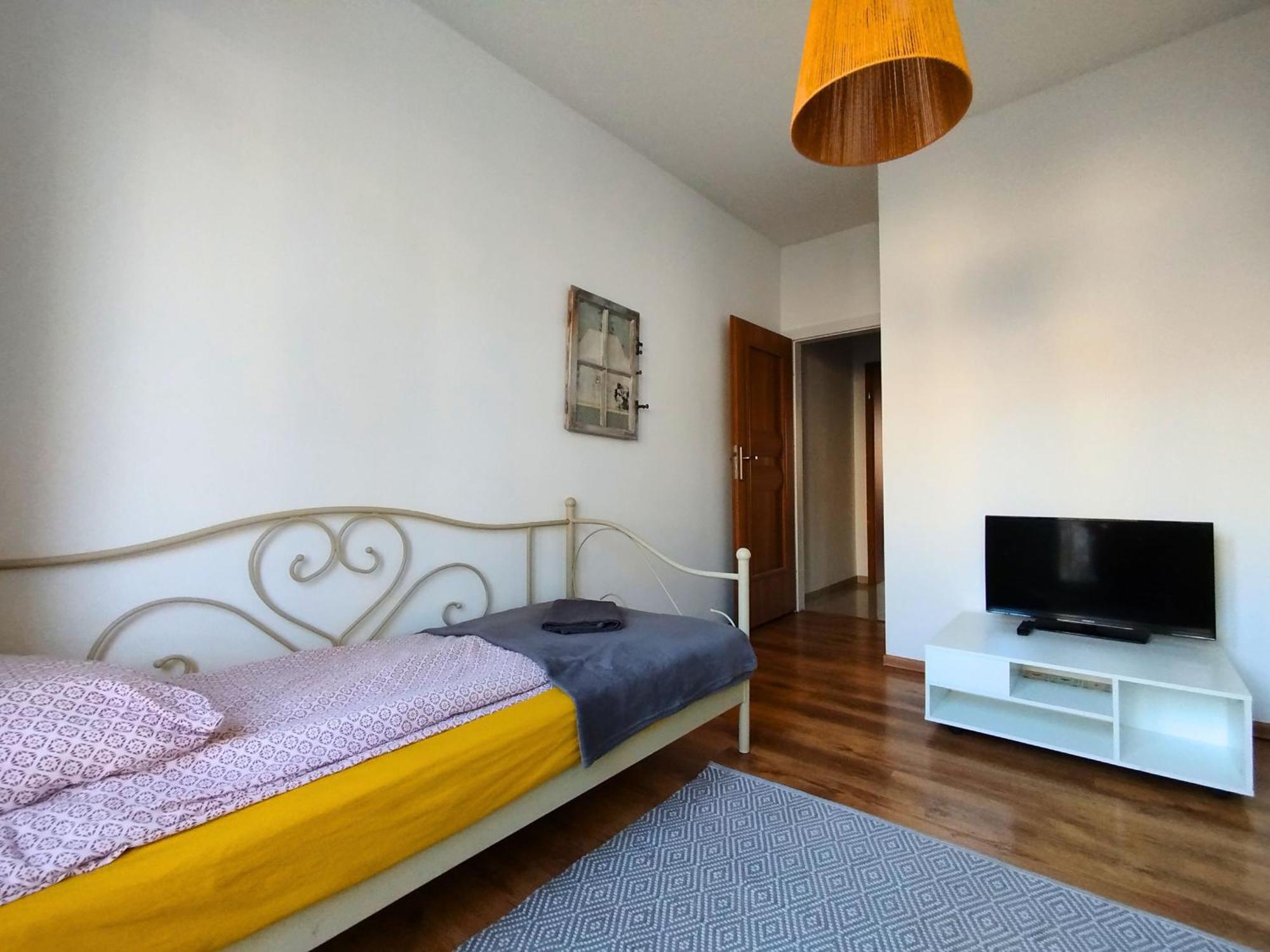 Apartament Z Ogrodem W Sercu Torunia Exteriér fotografie